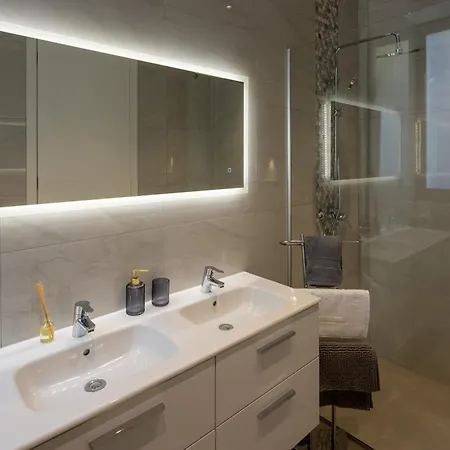 Βίλα A&m House Iii *