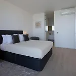 A&m House Iii ヴィラ *