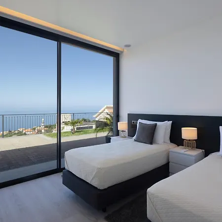 A&m House Iii Arco da Calheta (Madeira)