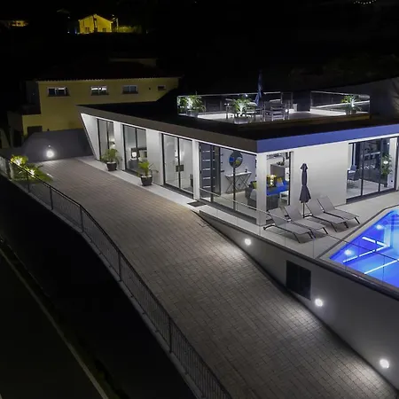 Villa A&m House Iii *